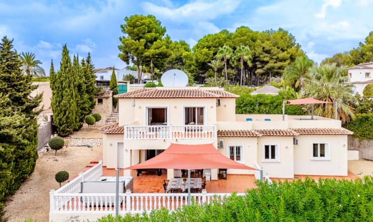 Villa - Verkoop - Moraira - La Sabatera