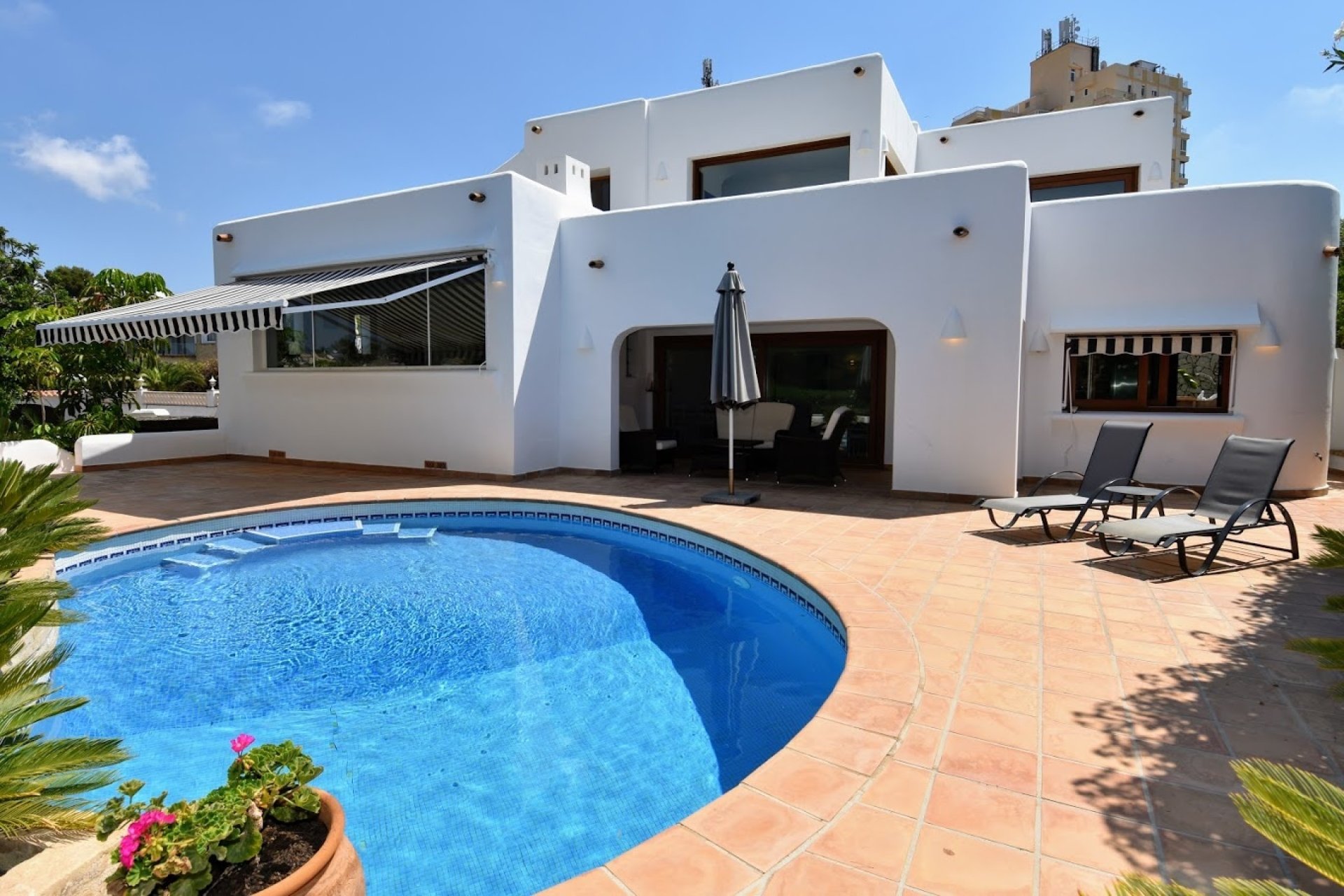 Villa zu verkaufen in Moraira Costa Blanca Spanien