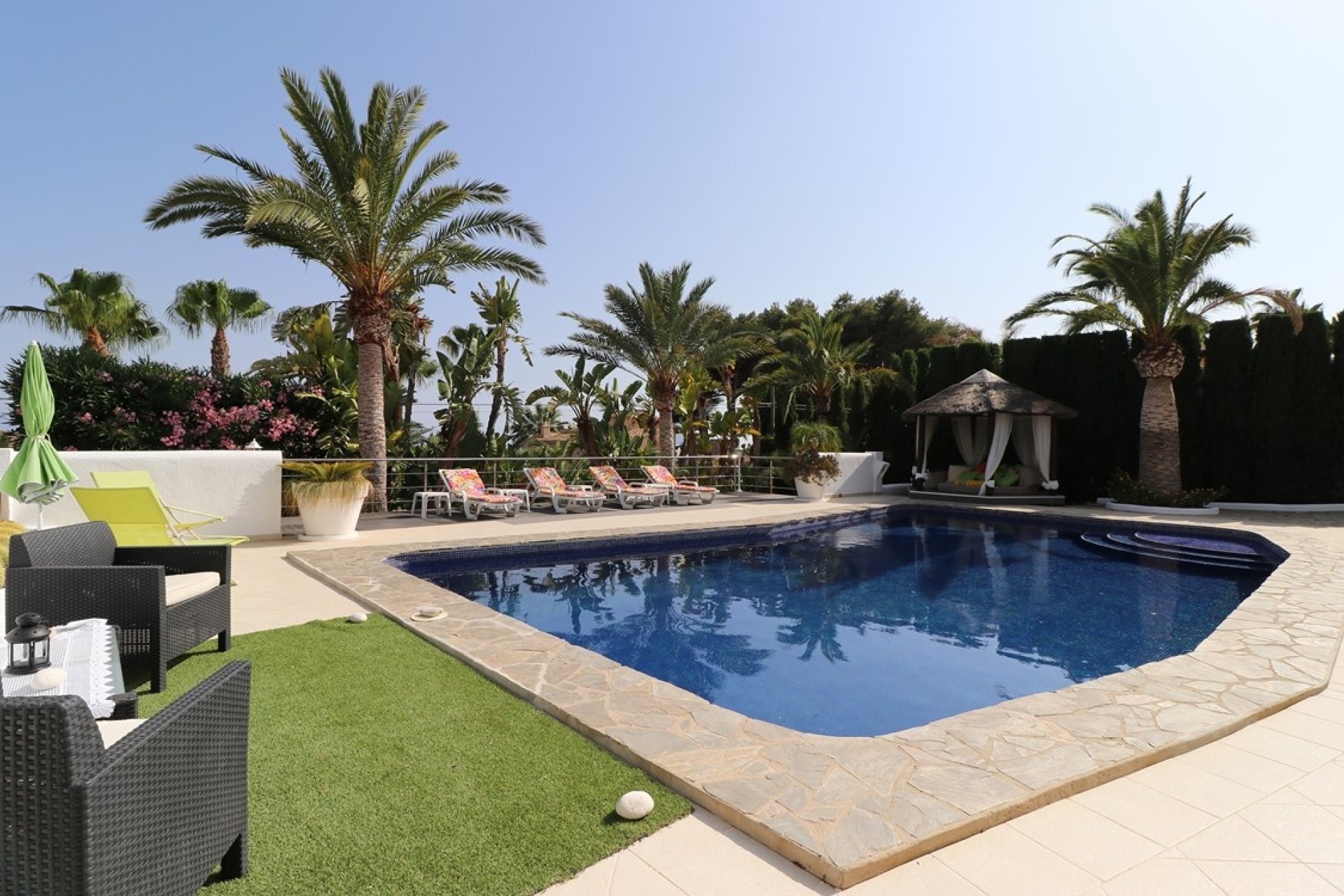 Villa zu verkaufen in Moraira Costa Blanca Spanien