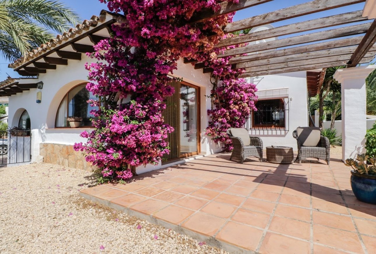 Villa zu verkaufen in Moraira Costa Blanca Spanien