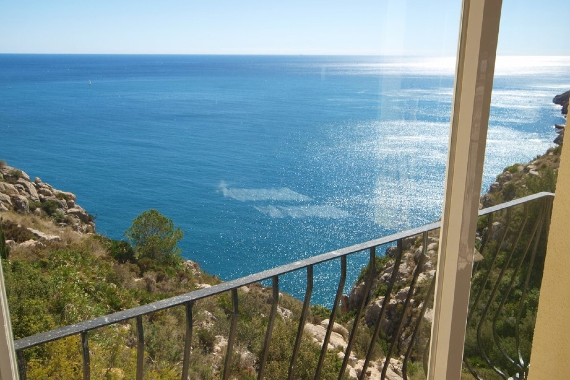Vistas de propiedades de primera línea Cumbre del Sol Alicante