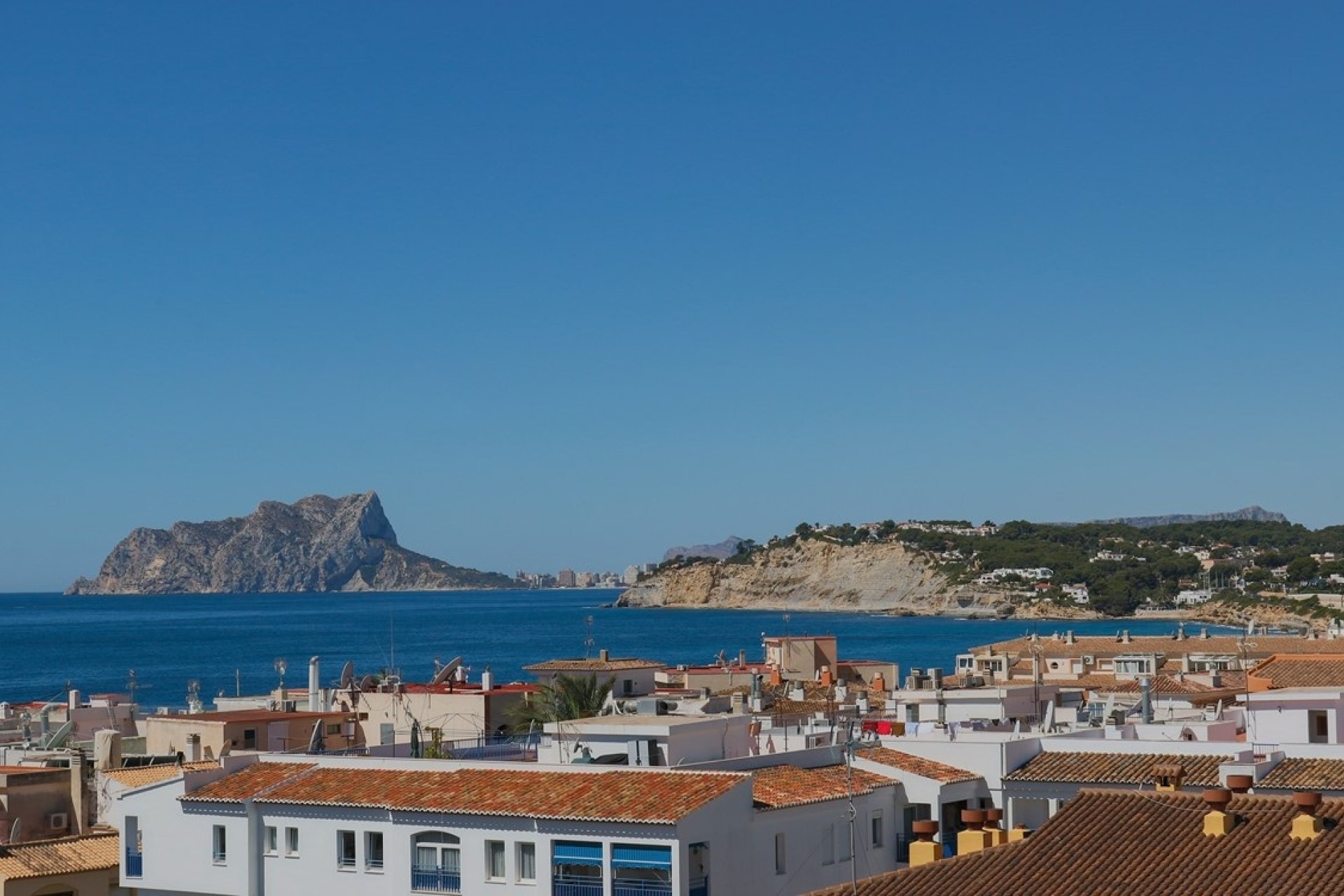 Vue sur la mer depuis le solarium Penthouse Moraira