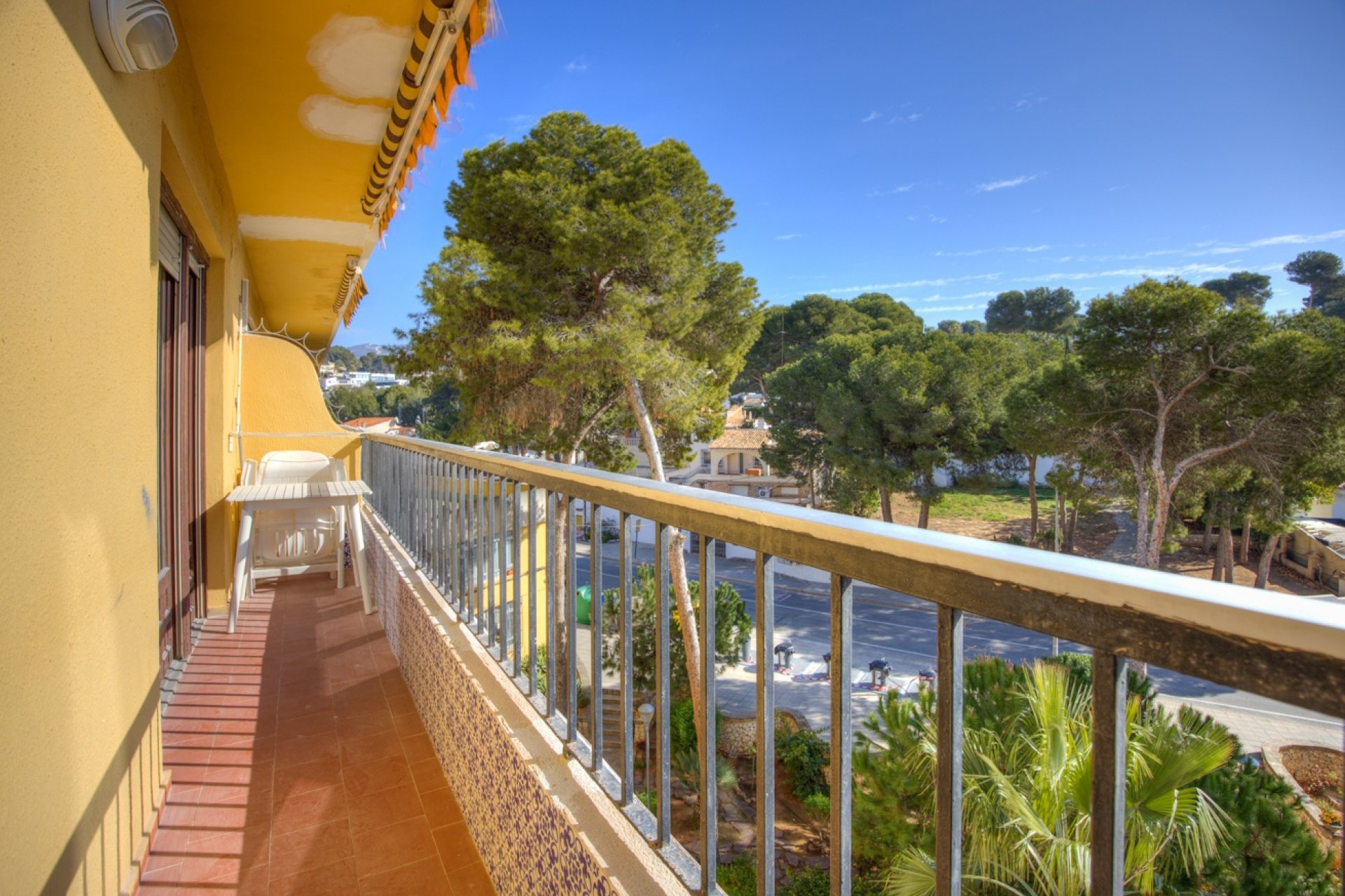 Wohnung zu verkaufen in Moraira Stadtzentrum | Balkon