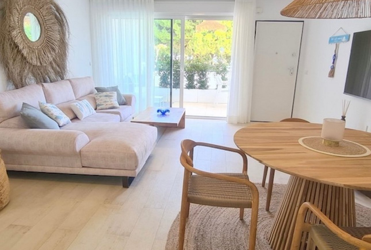 Wohnung zum Verkauf im Edificio Alzira Platgetes Beach Moraira