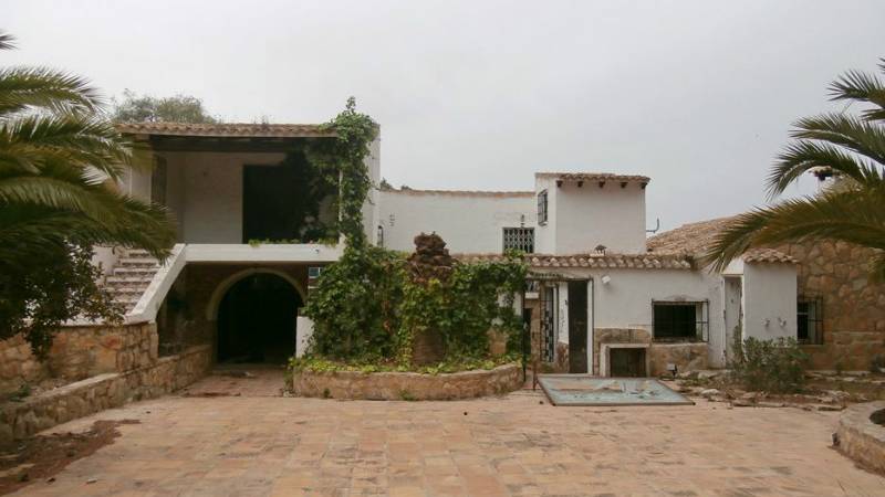 Finca zu verkaufen in Moraira Alicante Vorderansicht 