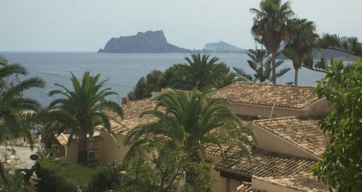 Chalet en venta en Pla del Mar, de segunda línea de mar