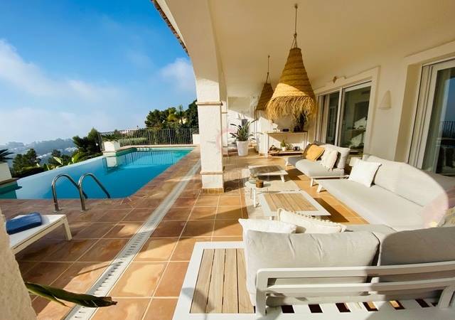 Villa zu verkaufen in Altea 