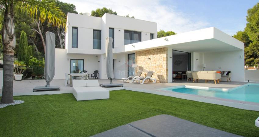 Villen zu verkaufen in Moravit in Moraira