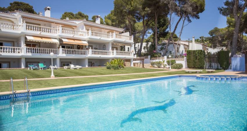 Leben Sie mit Blick auf das Mittelmeer in dieser zum Verkauf stehenden Wohnung mit Meerblick in Moraira