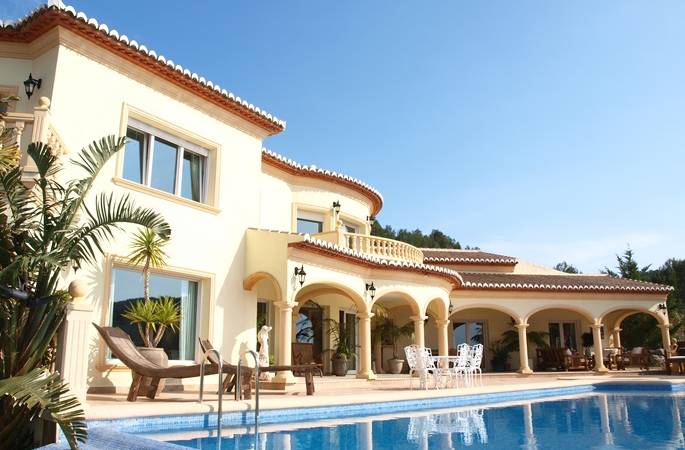​Kaufen Sie sich eine Luxus-Villa in Denia, Costa Blanca.