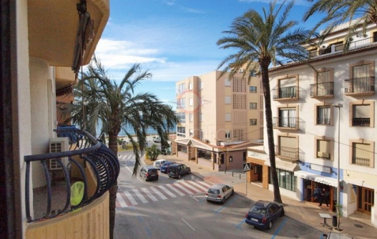 Köp lägenhet i Moraira, Costa Blanca Nord: Stranden närmare än någonsin 