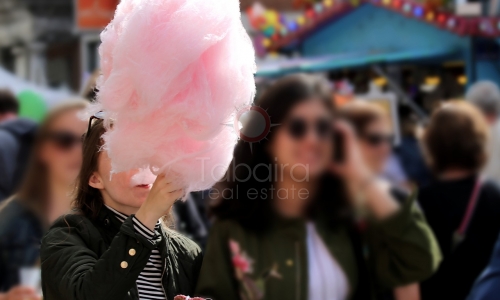 Этим летом посетите наши новые строительные виллы в Морайре и наслаждайтесь их популярными фестивалями