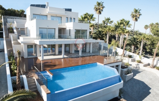 The unique natural environment of our villas for sale in San Jaime Moraira will conquer you
