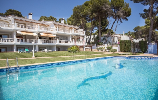 Sea-view flat for sale in Moraira