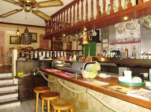 House in Benissanet - view 1