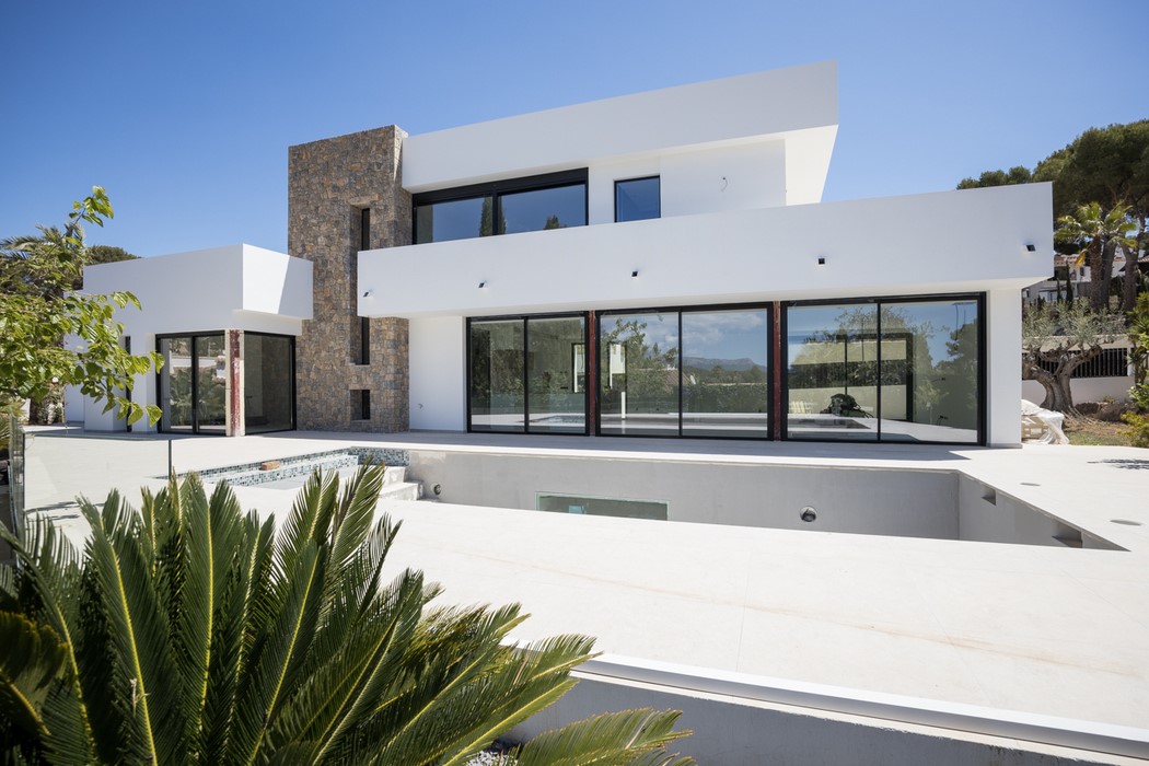 Villa in Teulada - view 1