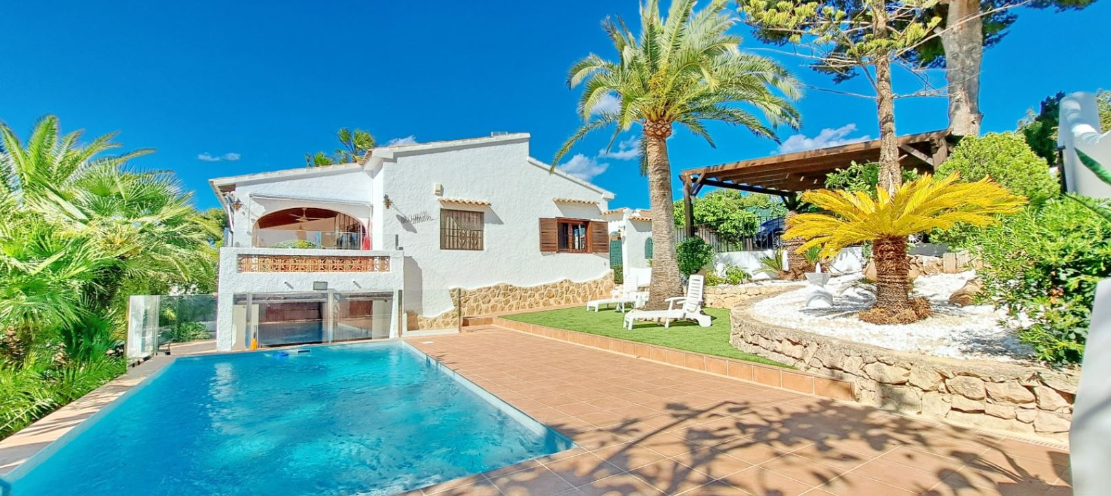 Villa in Moraira - Image 2