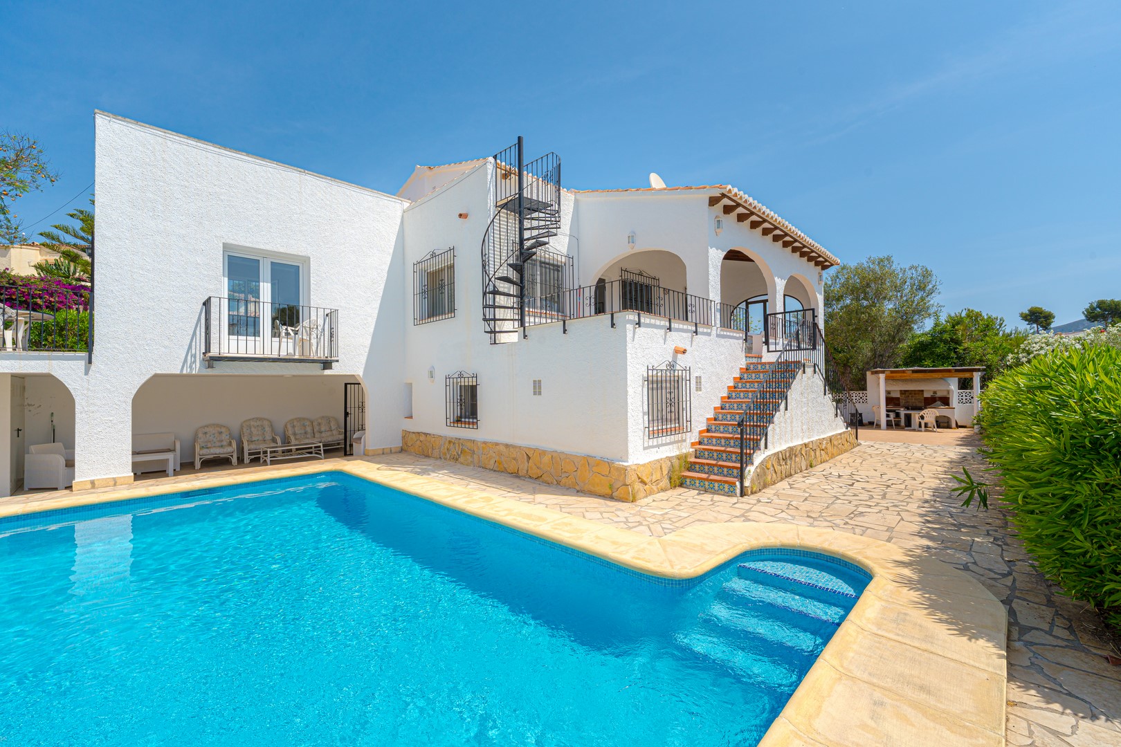 Villa in Moraira - view 1