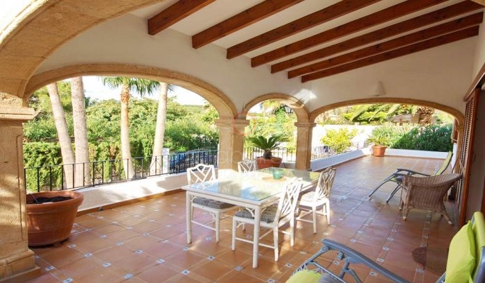 Villa en venta en El Portet Moraira l Costa Blanca Properties