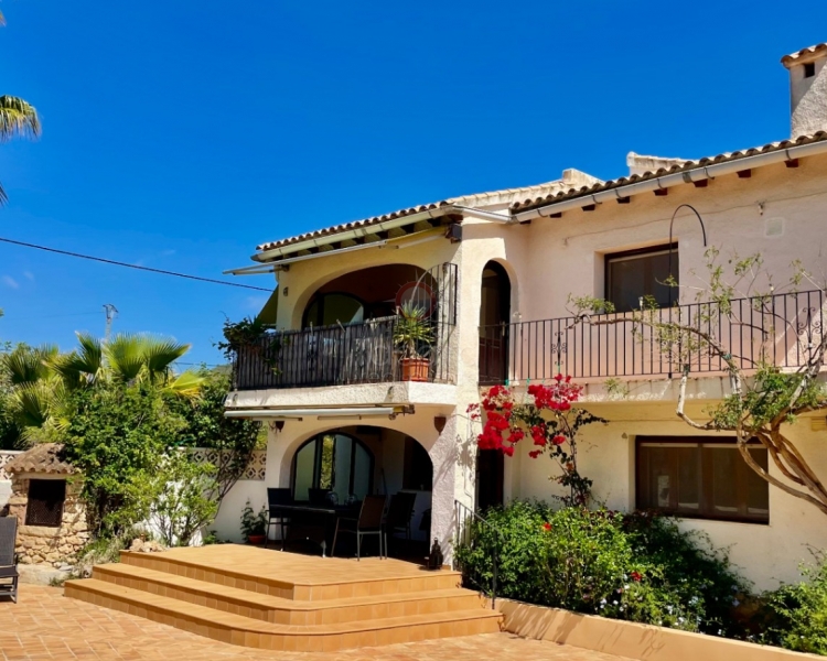 Villa - Sale - Xaló / Jalon - Valle