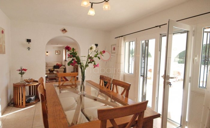 Villa for sale in El Portet, Moraira.  Villa by the beach – Tabaira Real Estate
