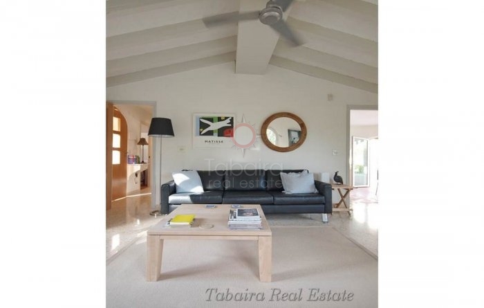 Reventa y propiedades en venta en Benissa. Casas de vacaciones, propiedades permanentes en Benissa, Moraira, Calpe y Teulada.