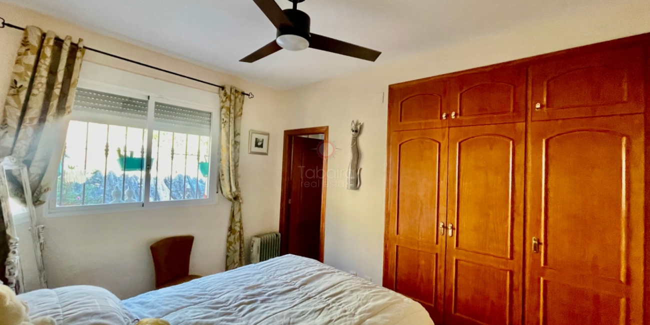 Sale &raquo; Villa &raquo; Tormos &raquo; Pueblo