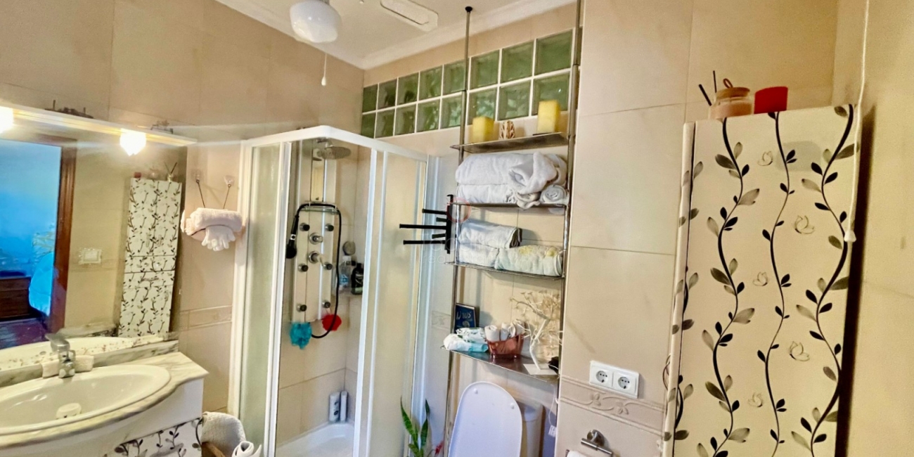 Sale &raquo; Villa &raquo; Tormos &raquo; Pueblo