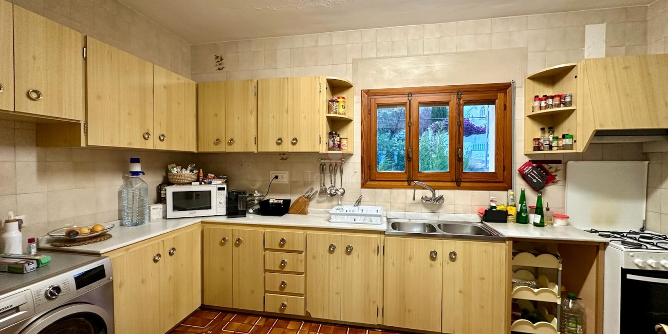 Sale &raquo; Villa &raquo; Calpe &raquo; Estación