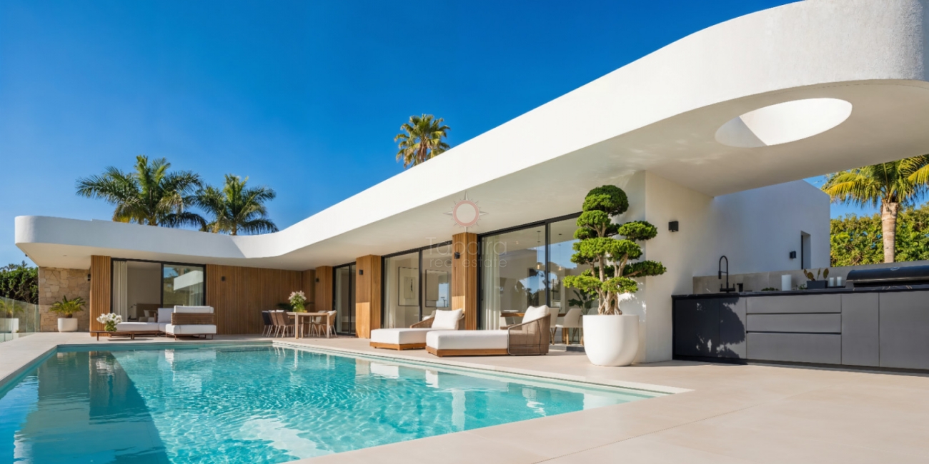 Sale &raquo; Villa &raquo; Calpe &raquo; Empedrola