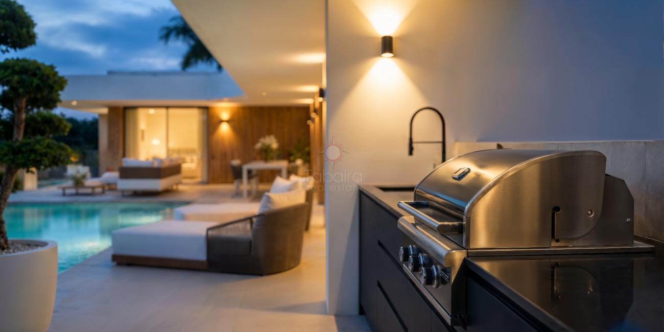 Sale &raquo; Villa &raquo; Calpe &raquo; Empedrola