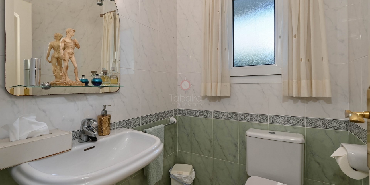 Lyxvilla till salu i Moraira - Steg från stranden och staden