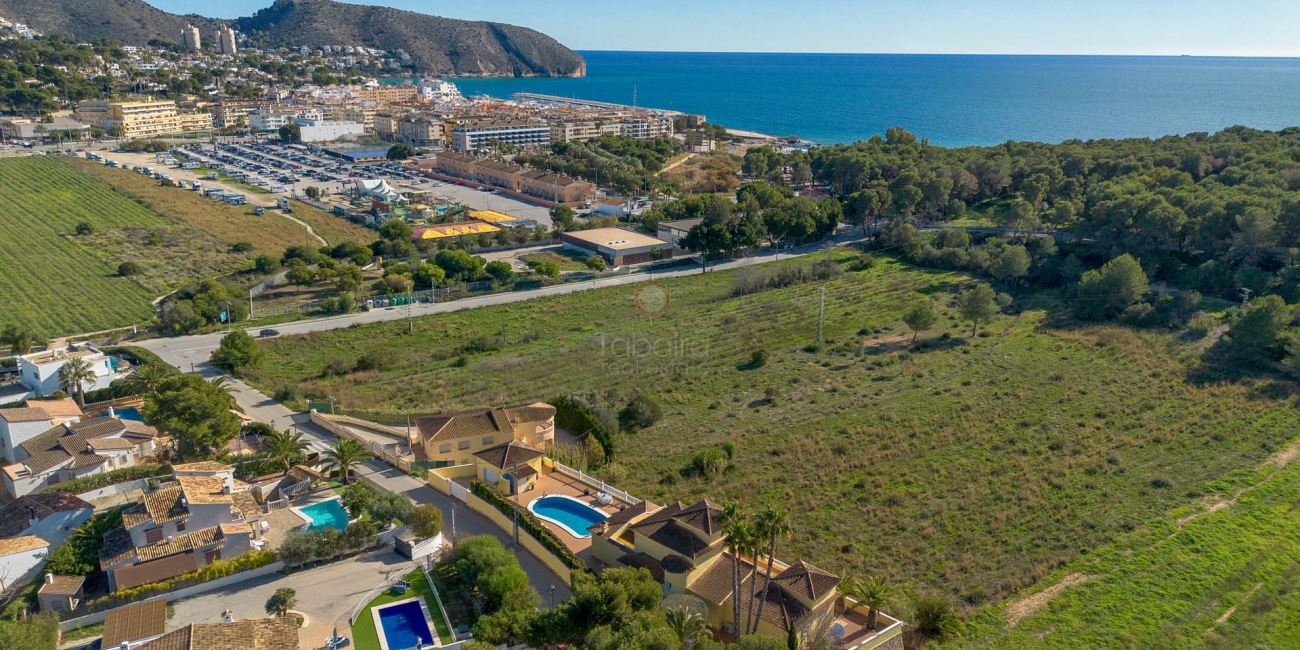 Lyxvilla till salu i Moraira - Steg från stranden och staden