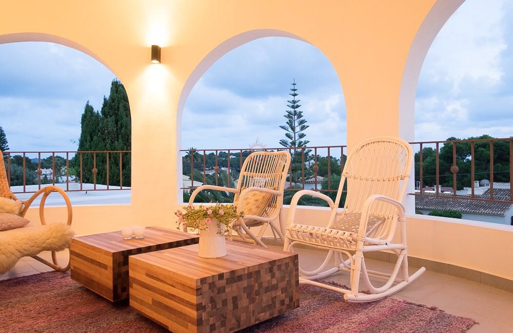 Villa moderna mediterránea a la venta en Moraira