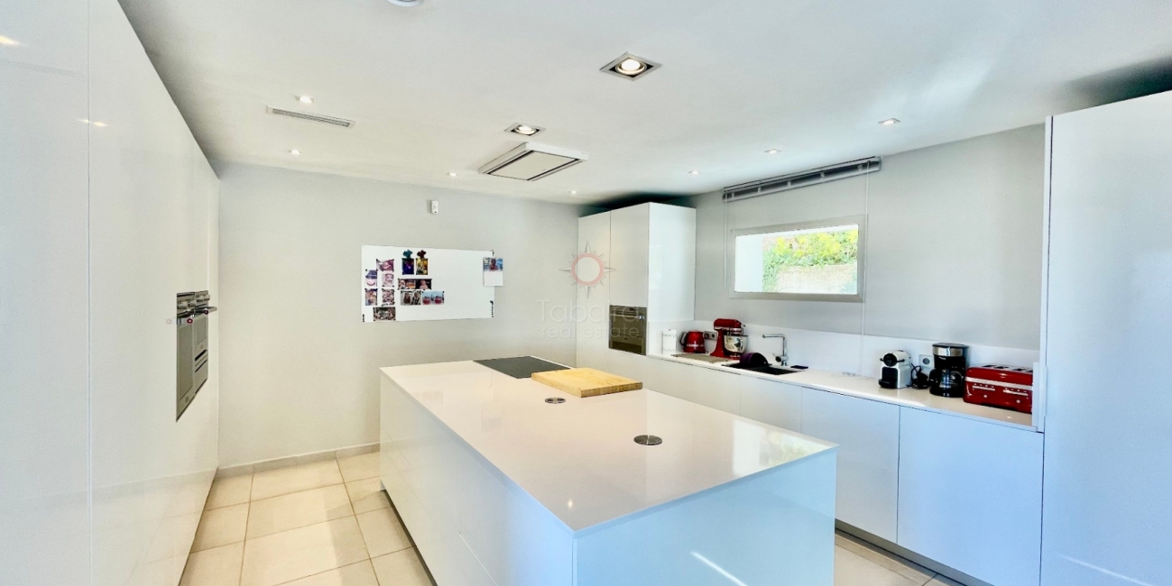 Sale &raquo; Villa &raquo; Orba &raquo; Valley / Urbanización