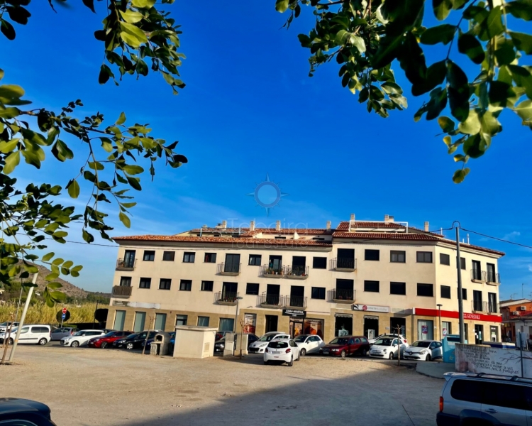 Apartment - Sale - Xaló / Jalon - Ciudad
