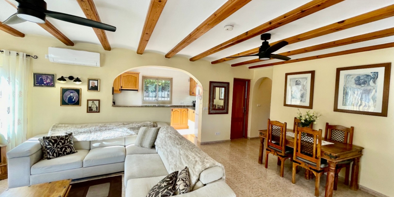 Sale &raquo; Villa &raquo; Alcalalí &raquo; Valley / Urbanización