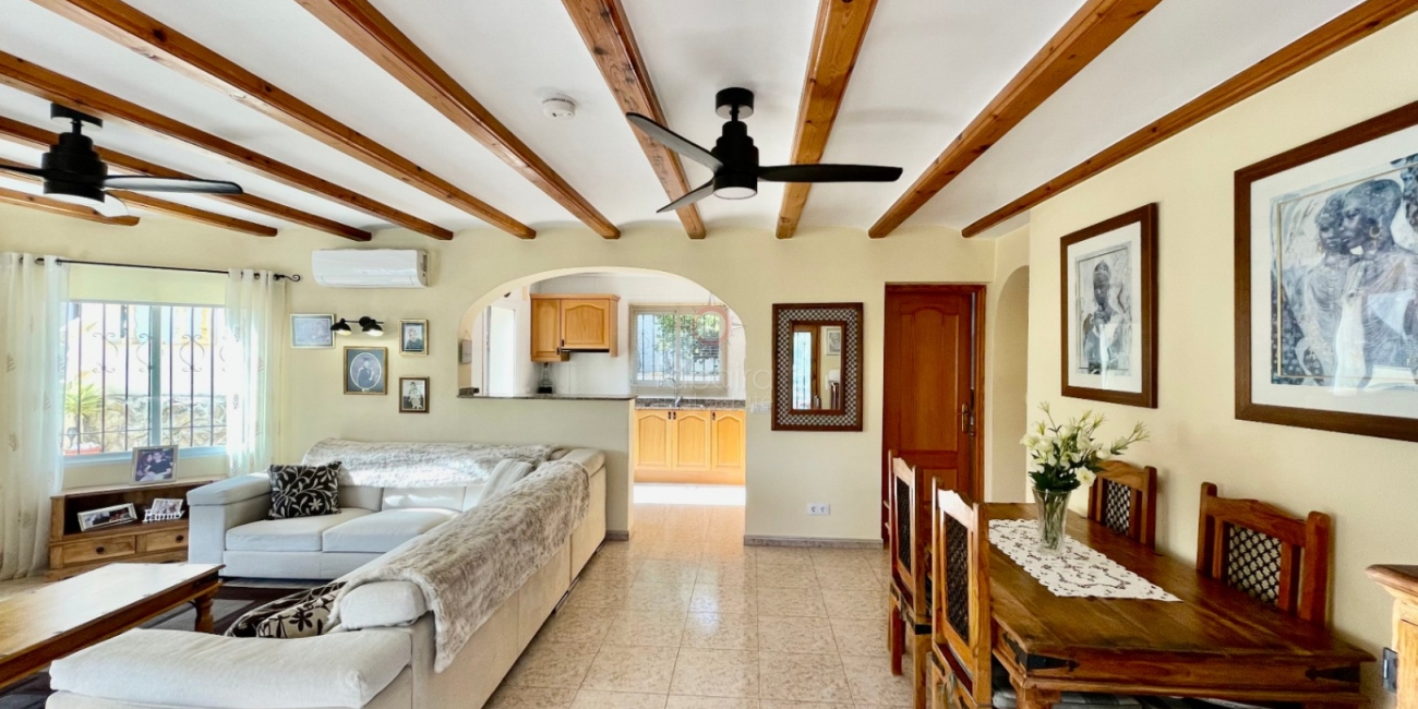 Sale &raquo; Villa &raquo; Alcalalí &raquo; Valley / Urbanización