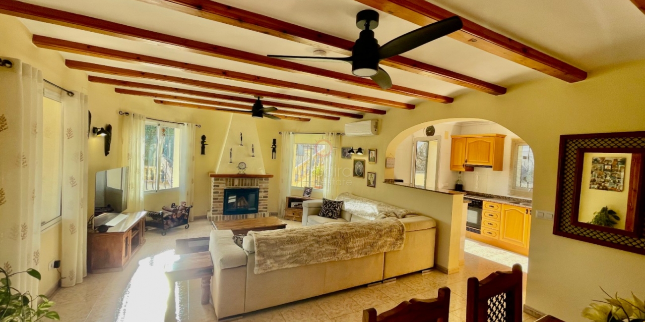 Sale &raquo; Villa &raquo; Alcalalí &raquo; Valley / Urbanización