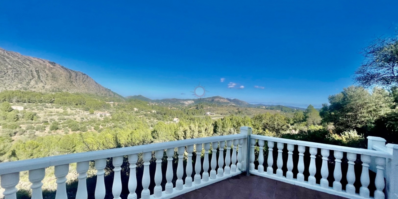 Sale &raquo; Villa &raquo; Orba &raquo; Valley / Urbanización