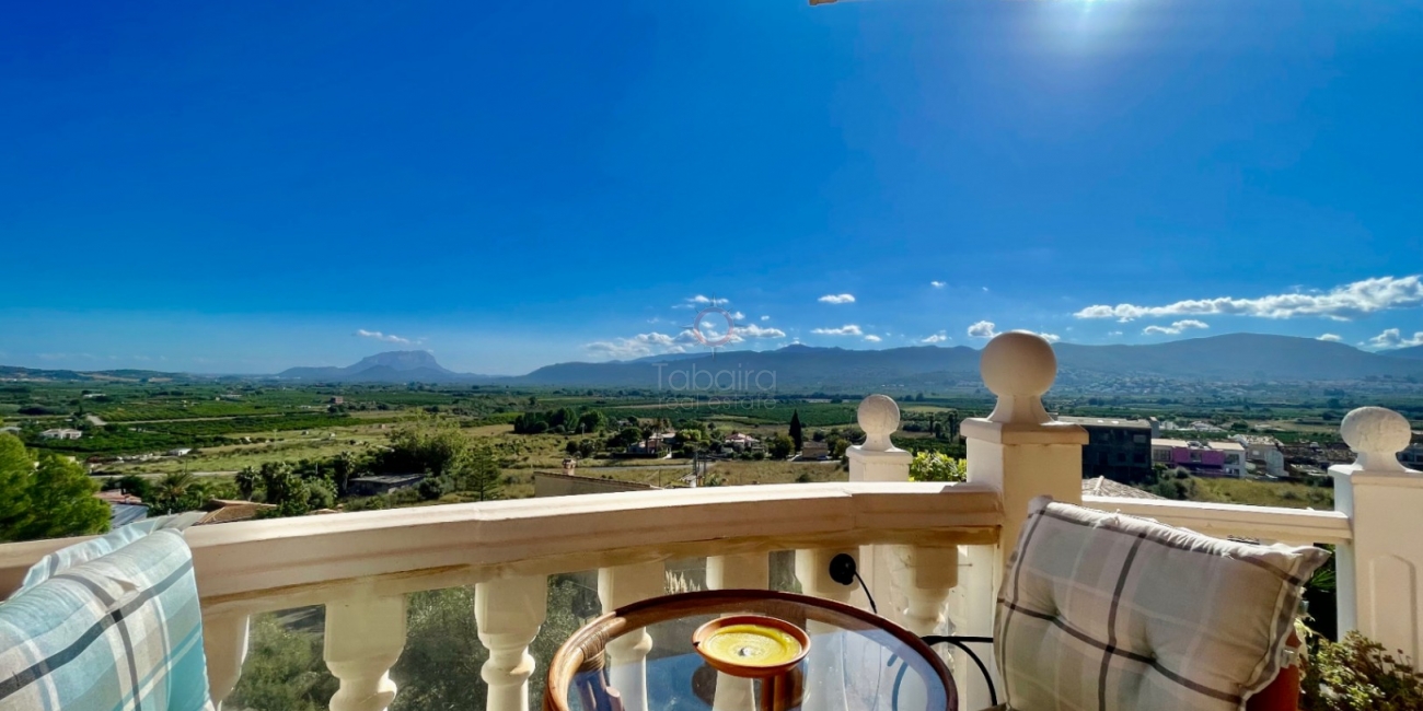 Sale &raquo; Villa &raquo; Tormos &raquo; Pueblo