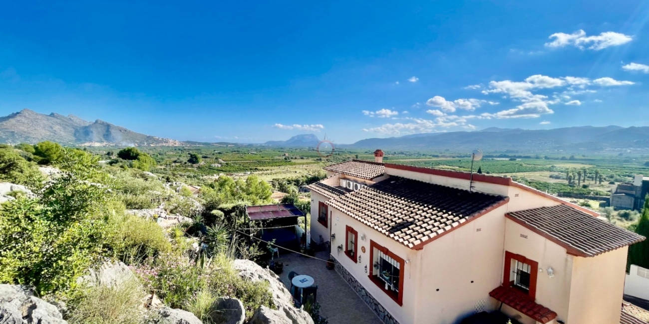 Sale &raquo; Villa &raquo; Tormos &raquo; Pueblo