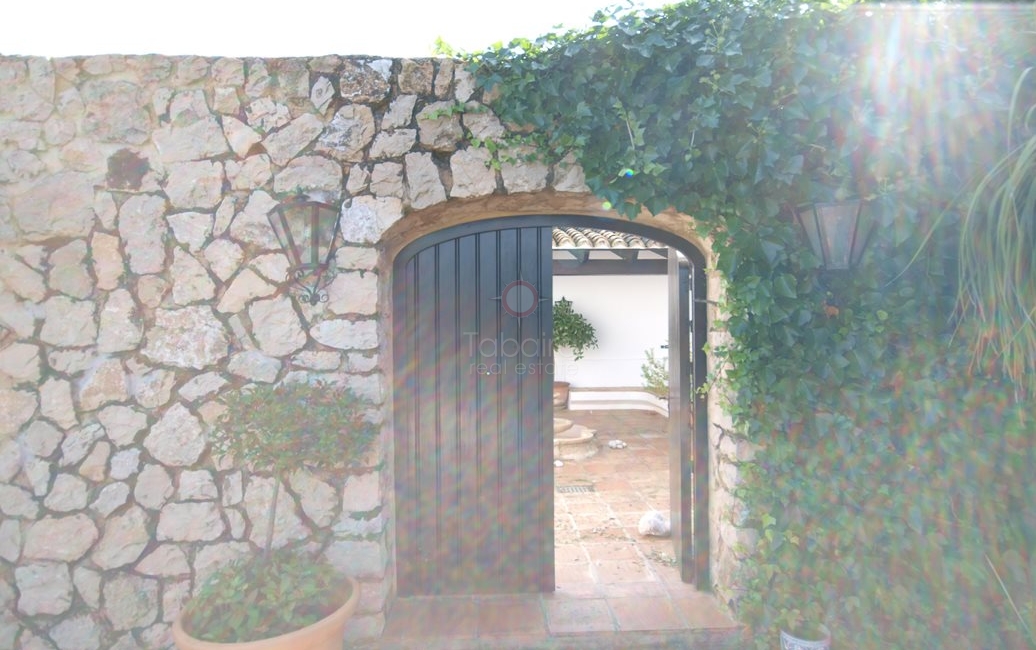 Benissa недвижимость - Усадьба на продажу в Benimarco, Benissa Аликанте Испания