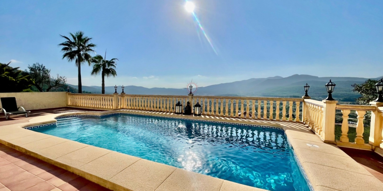 Sale &raquo; Villa &raquo; Xaló / Jalon &raquo; Valley / Urbanización