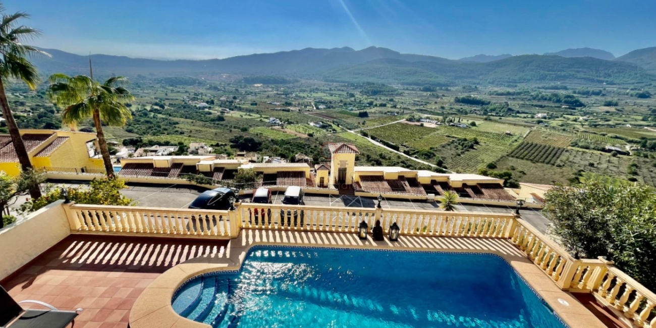 Sale &raquo; Villa &raquo; Xaló / Jalon &raquo; Valley / Urbanización