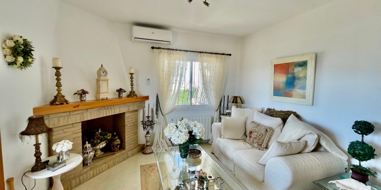 Sale &raquo; Villa &raquo; Xaló / Jalon &raquo; Valley / Urbanización