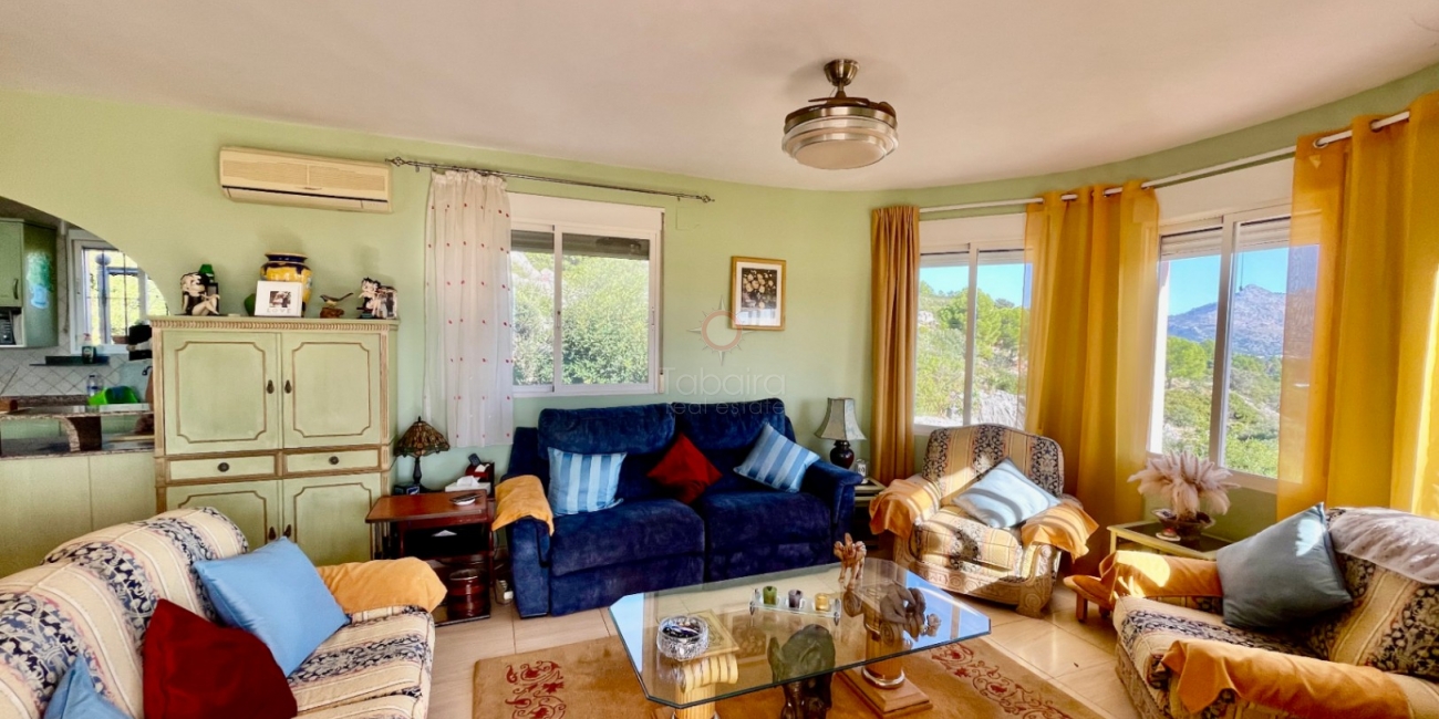 Sale &raquo; Villa &raquo; Tormos &raquo; Pueblo