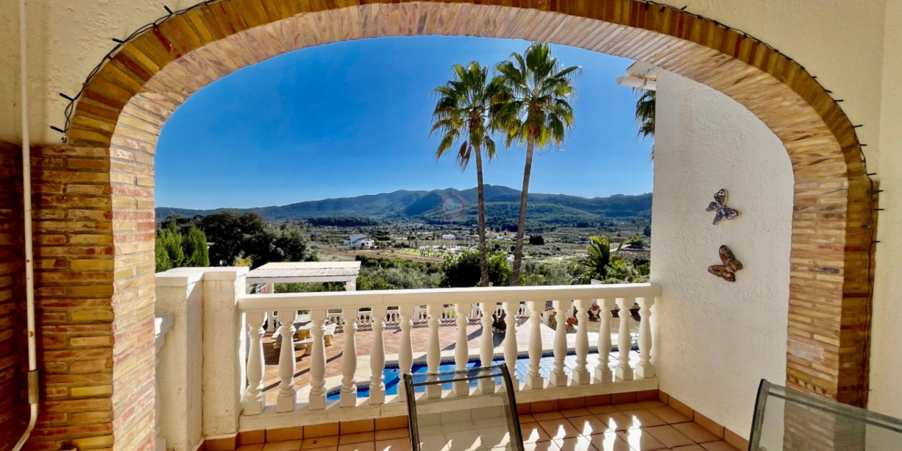 Sale &raquo; Villa &raquo; Xaló / Jalon &raquo; Valley / Urbanización