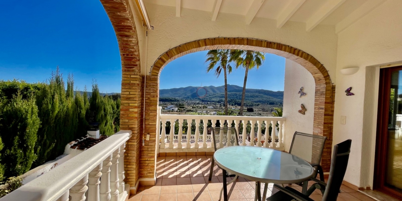 Sale &raquo; Villa &raquo; Xaló / Jalon &raquo; Valley / Urbanización