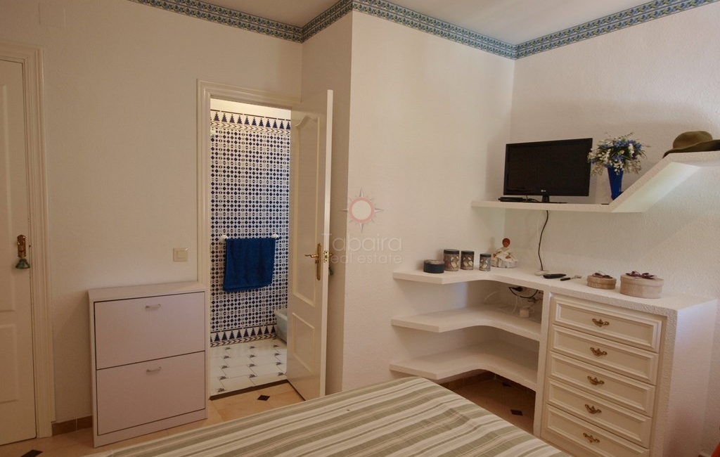 Drie slaapkamer villa te koop in El Portet Moraira